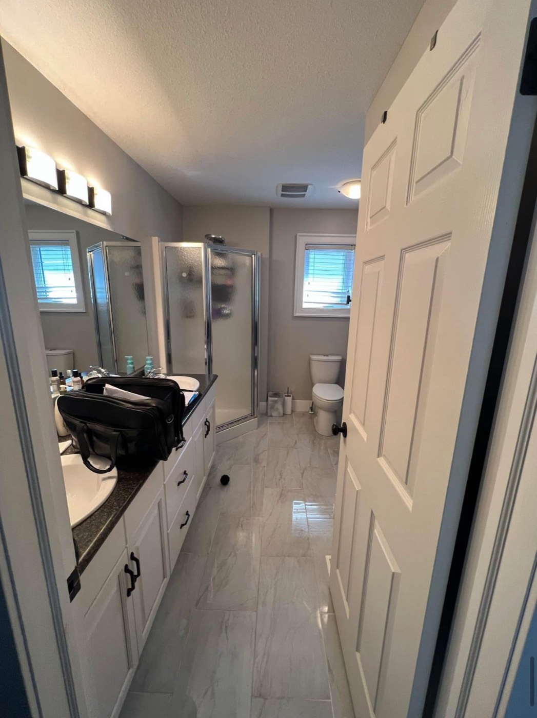 Bathroom before renovation