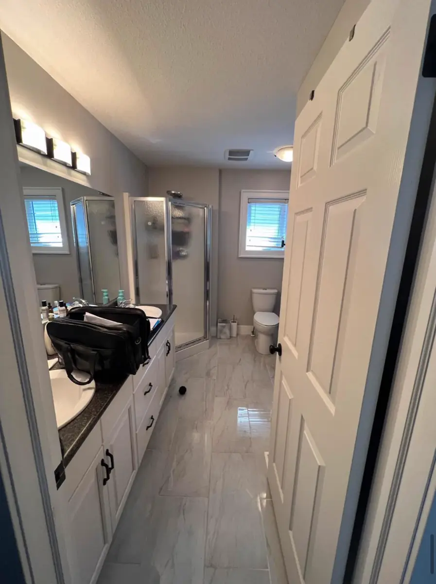 Bathroom before renovation